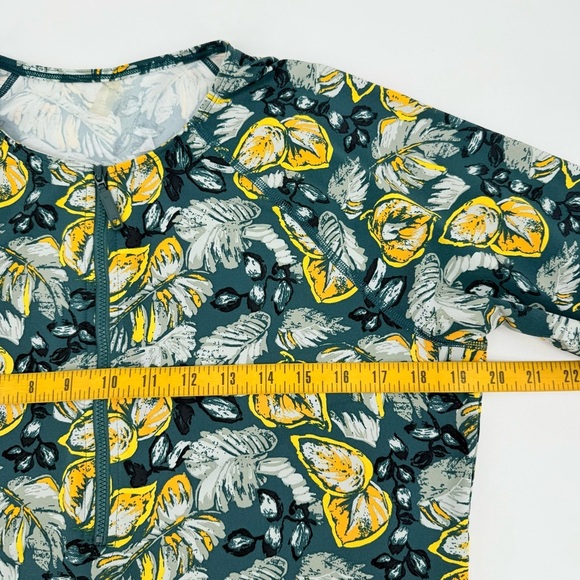 Garnet Hill Swim Set Half Zip Rashguard and Swim Bottom Floral Tropical Print - Picture 7 of 15